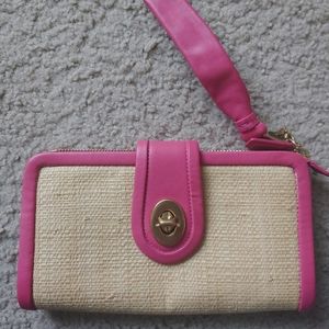 Coach clutch pink leather and straw